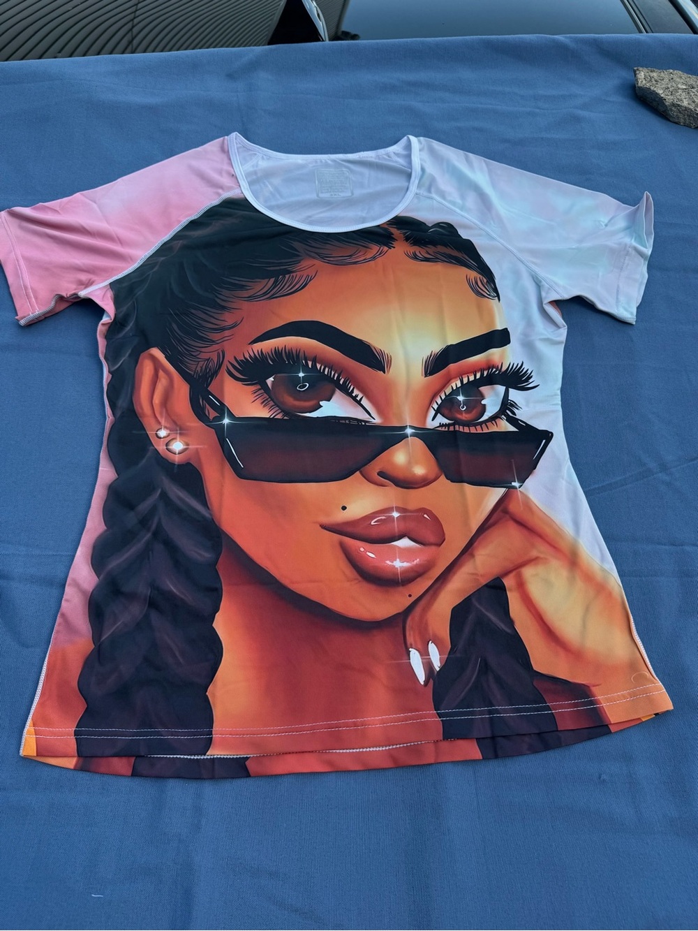 Graphic Short-Sleeve Women's Top - Pink and White